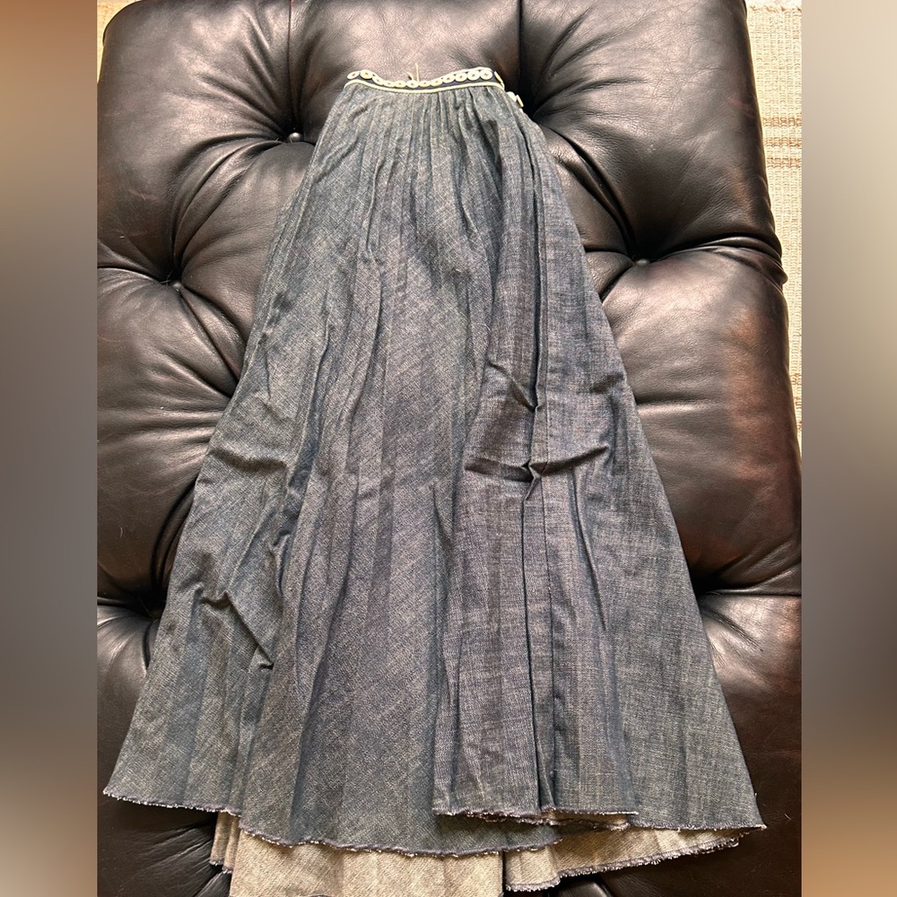 Alexander McQueen Blue A-Line midi denim pleated Skirt - button lined
